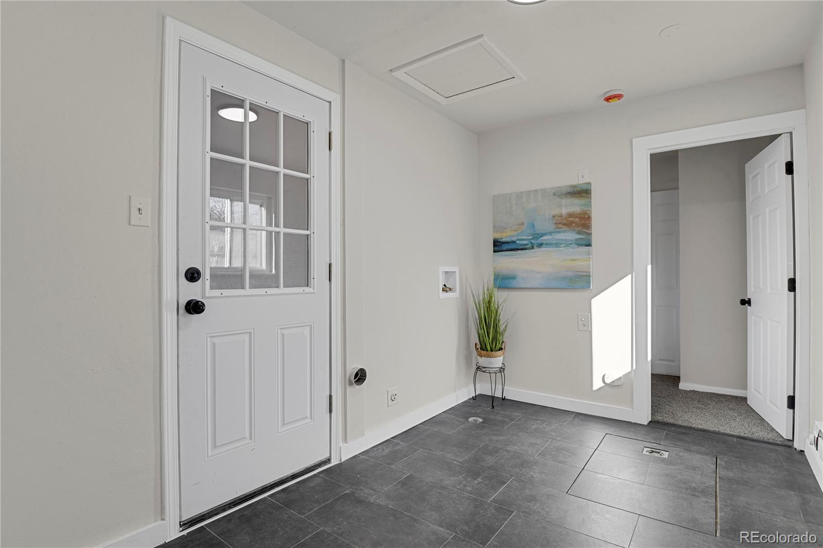 MLS Image #19 for 724 e costilla street,colorado springs, Colorado