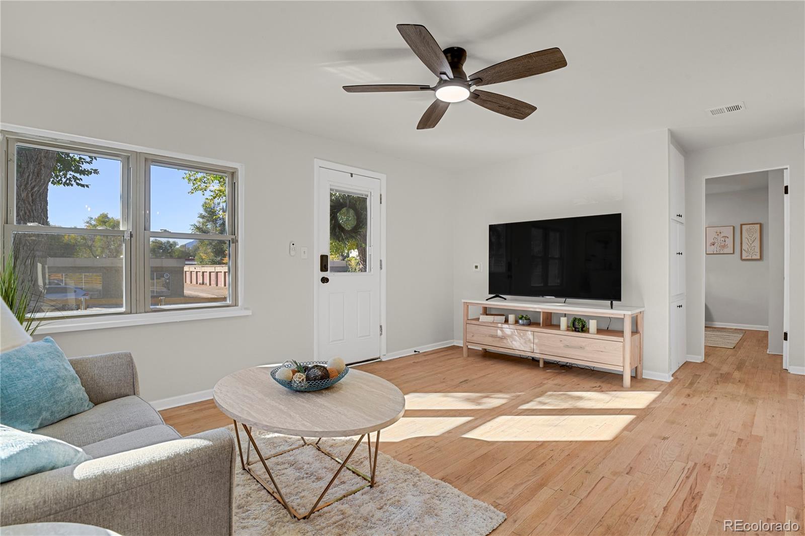 MLS Image #7 for 724 e costilla street,colorado springs, Colorado