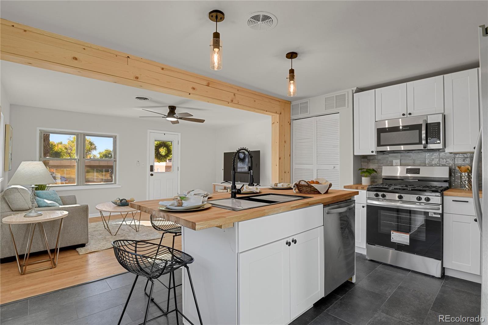 MLS Image #8 for 724 e costilla street,colorado springs, Colorado