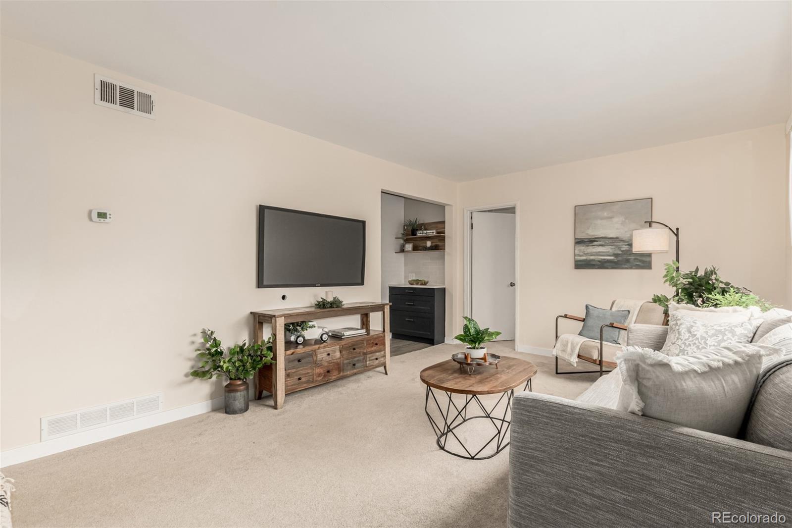 MLS Image #7 for 821  victor street,aurora, Colorado