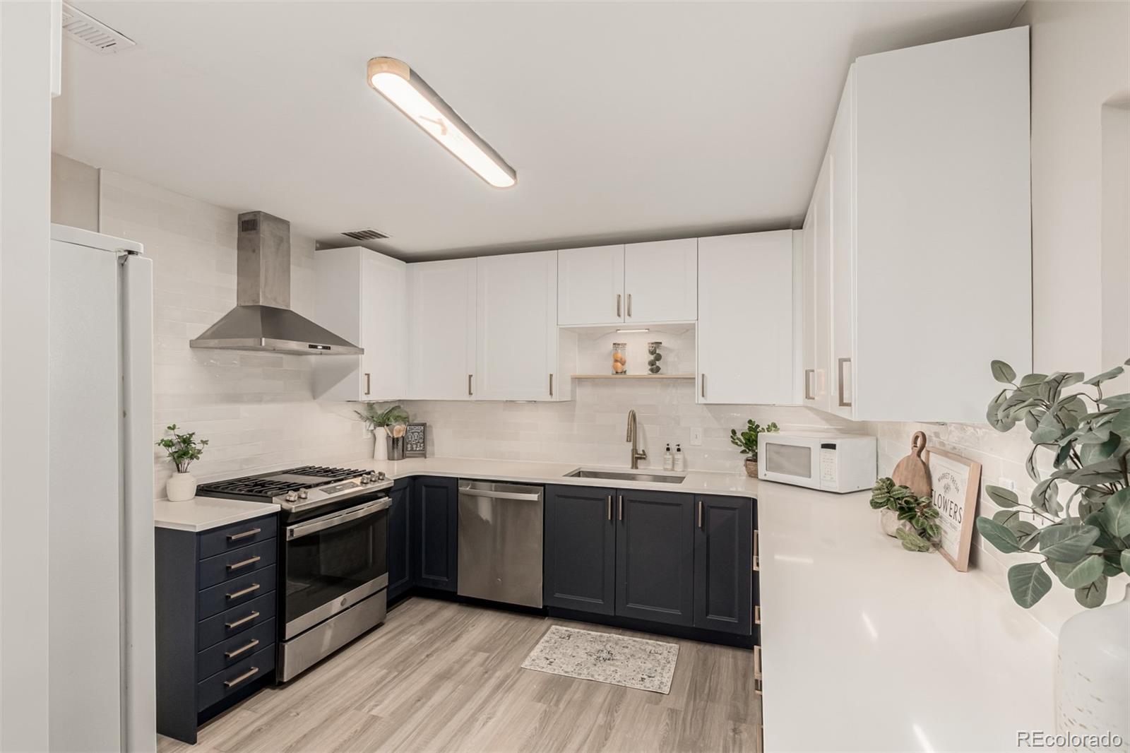 MLS Image #9 for 821  victor street,aurora, Colorado