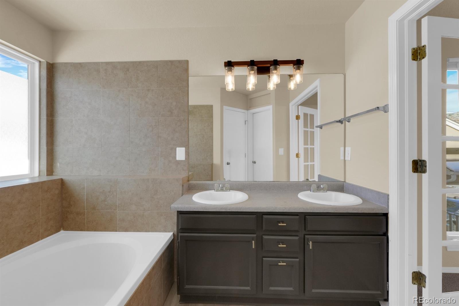 MLS Image #13 for 5956  wisteria drive,colorado springs, Colorado