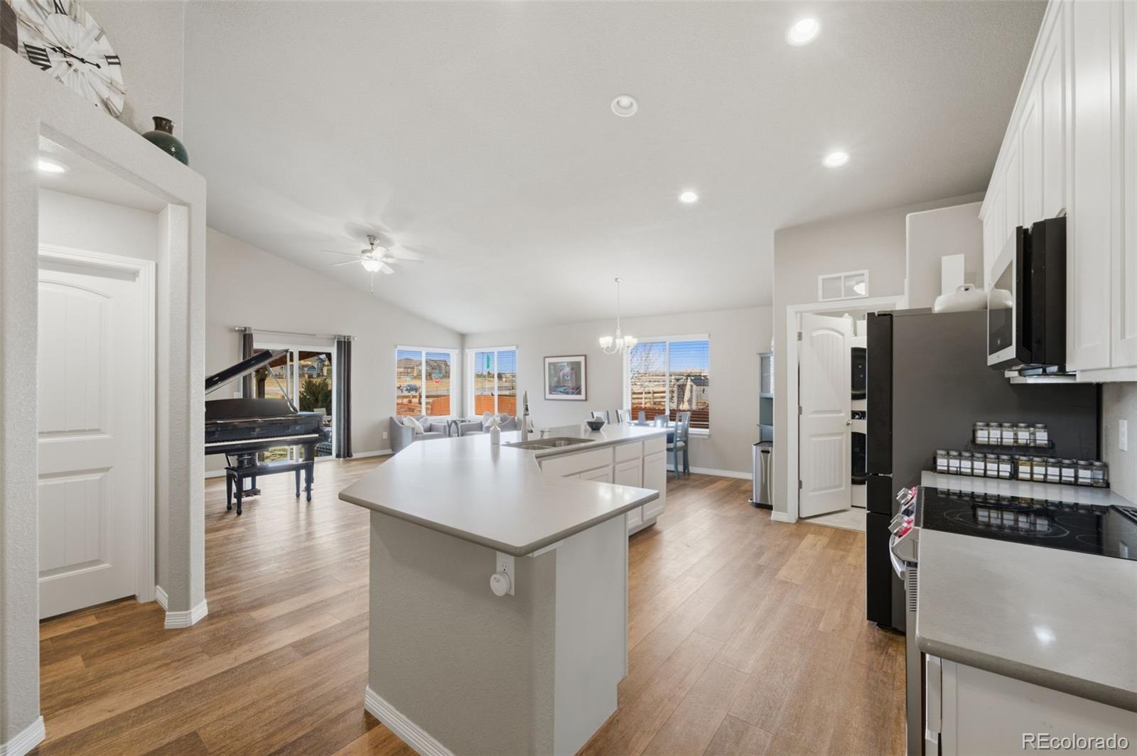 MLS Image #6 for 10012  emerald vista drive,peyton, Colorado