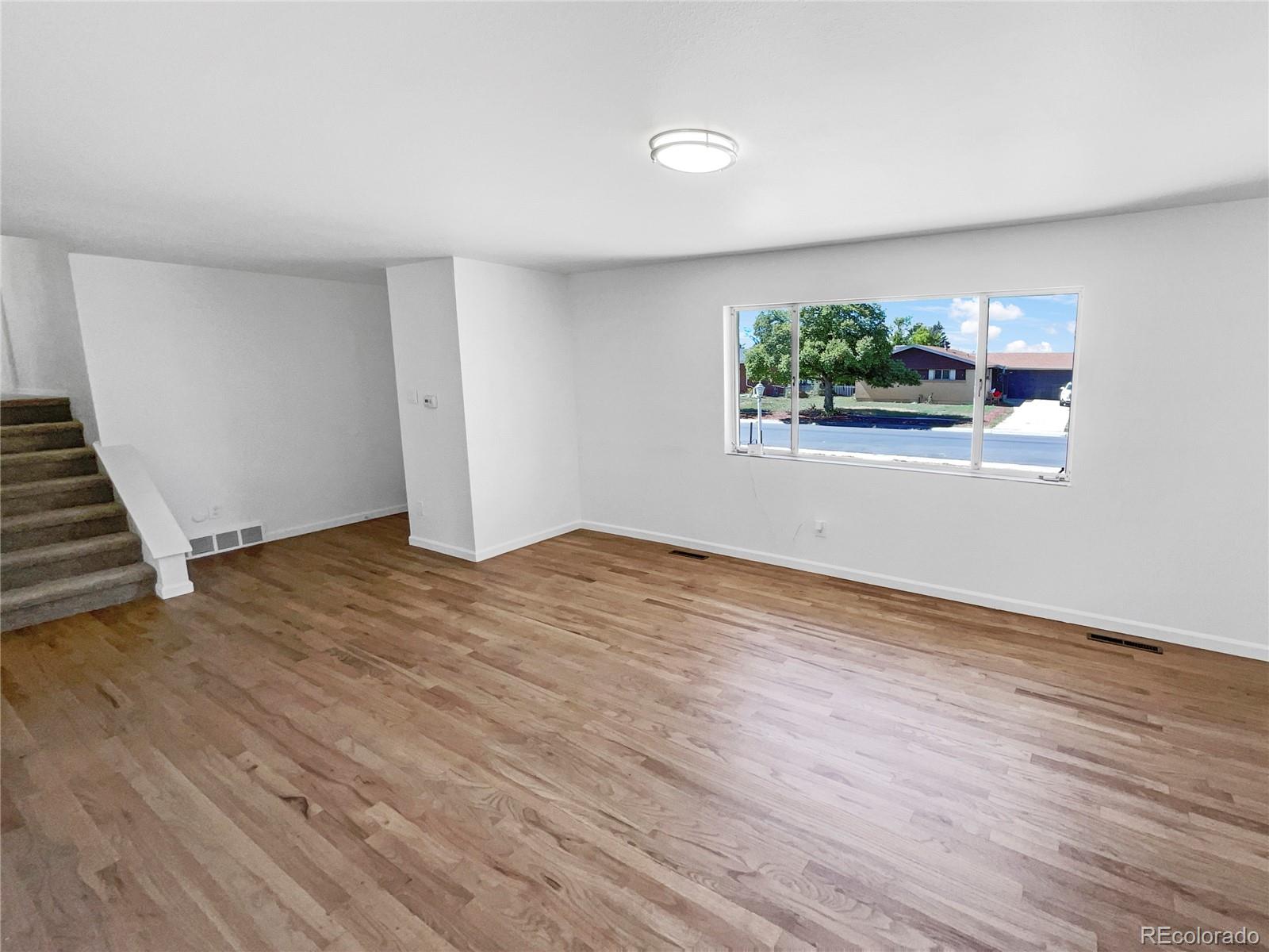 MLS Image #11 for 622  dawson street,aurora, Colorado