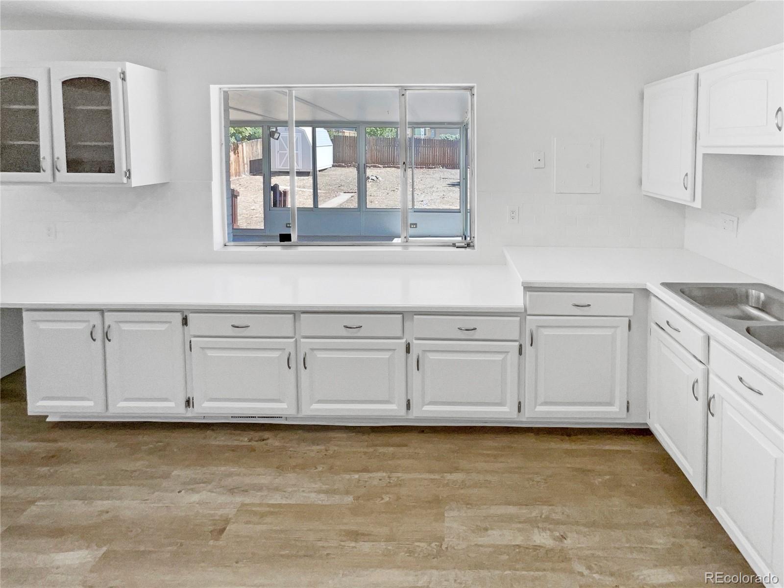 MLS Image #13 for 622  dawson street,aurora, Colorado
