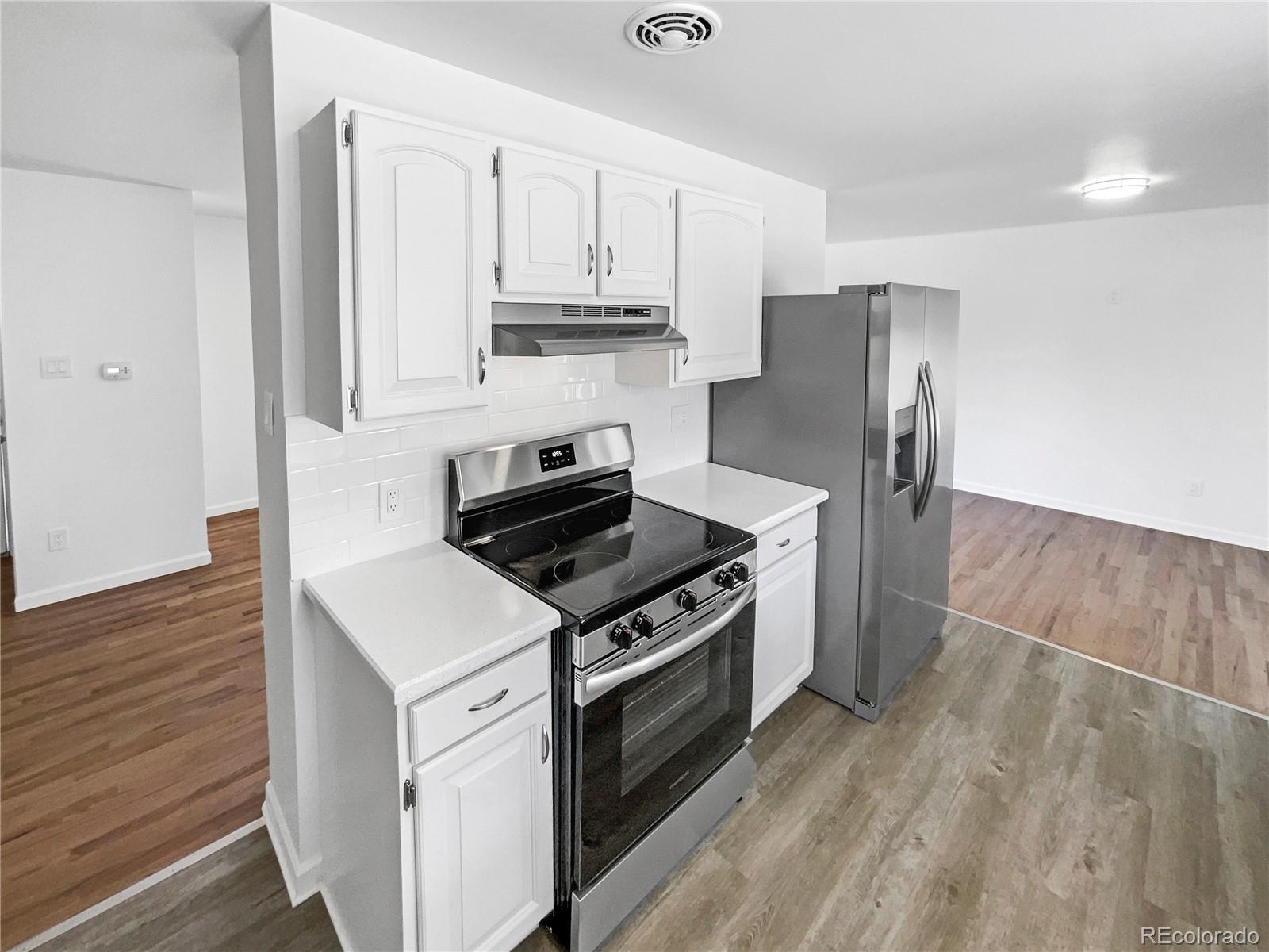 MLS Image #14 for 622  dawson street,aurora, Colorado