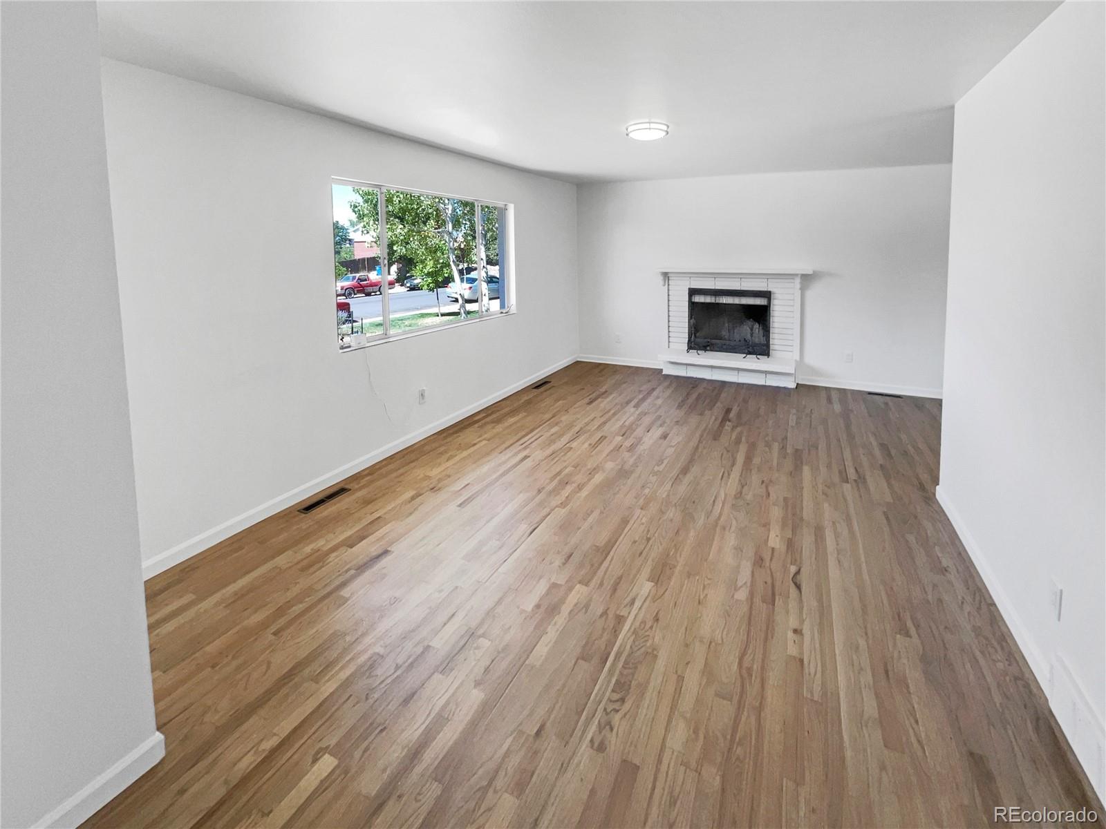 MLS Image #2 for 622  dawson street,aurora, Colorado