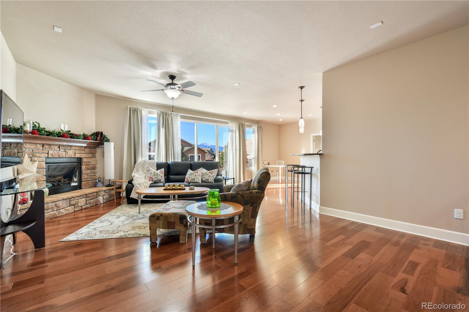 MLS Image #3 for 10484  mile post loop,fountain, Colorado