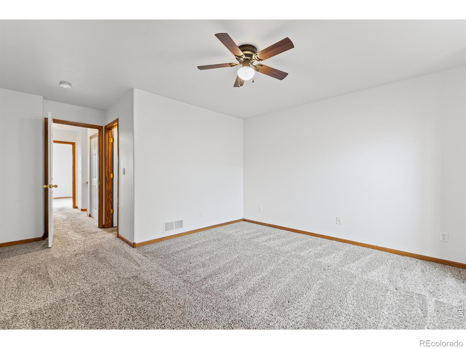 MLS Image #15 for 650  moose court,loveland, Colorado