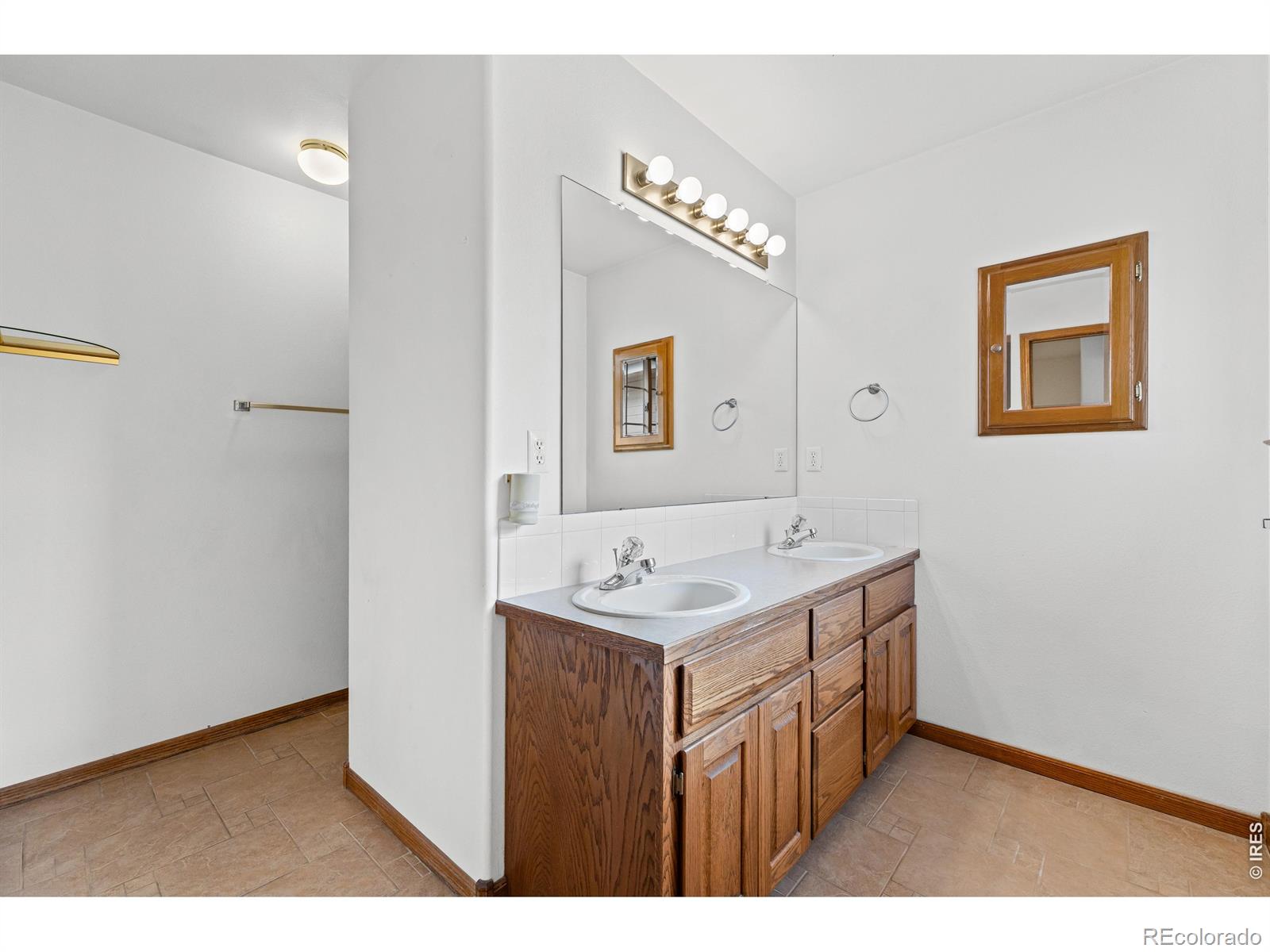 MLS Image #18 for 650  moose court,loveland, Colorado