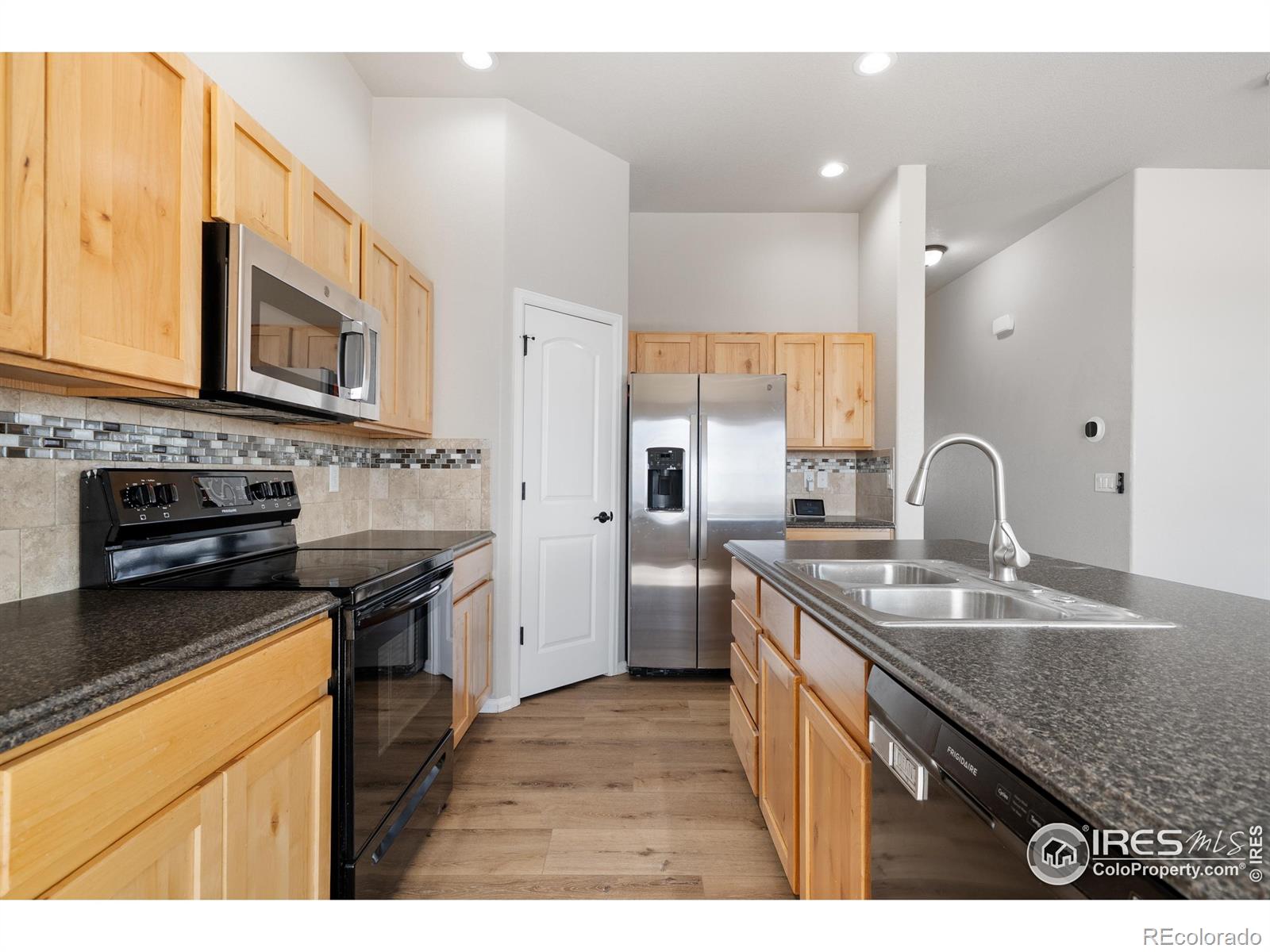 MLS Image #6 for 1319  chamois drive,severance, Colorado