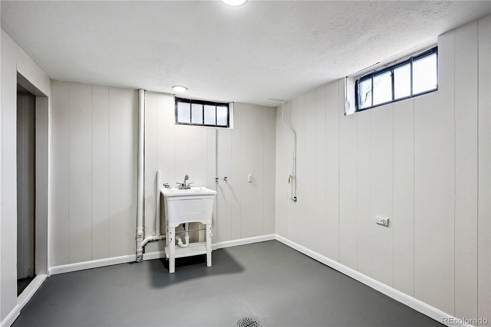 MLS Image #37 for 2040  moline street,aurora, Colorado