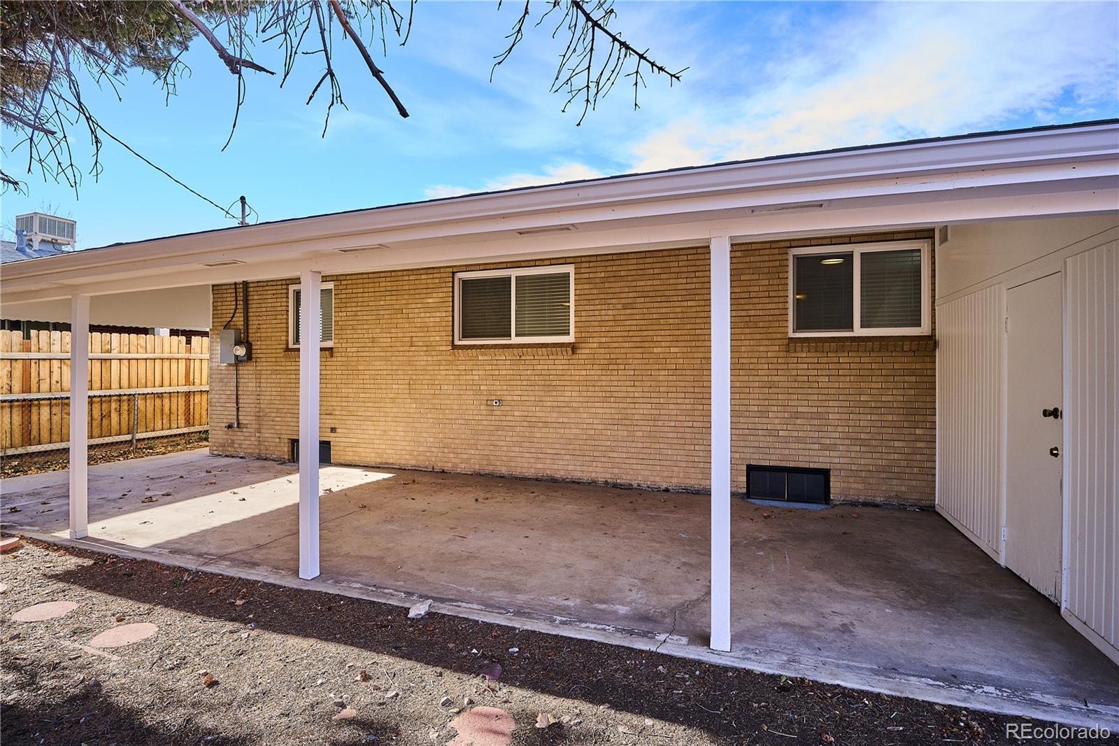 MLS Image #41 for 2040  moline street,aurora, Colorado