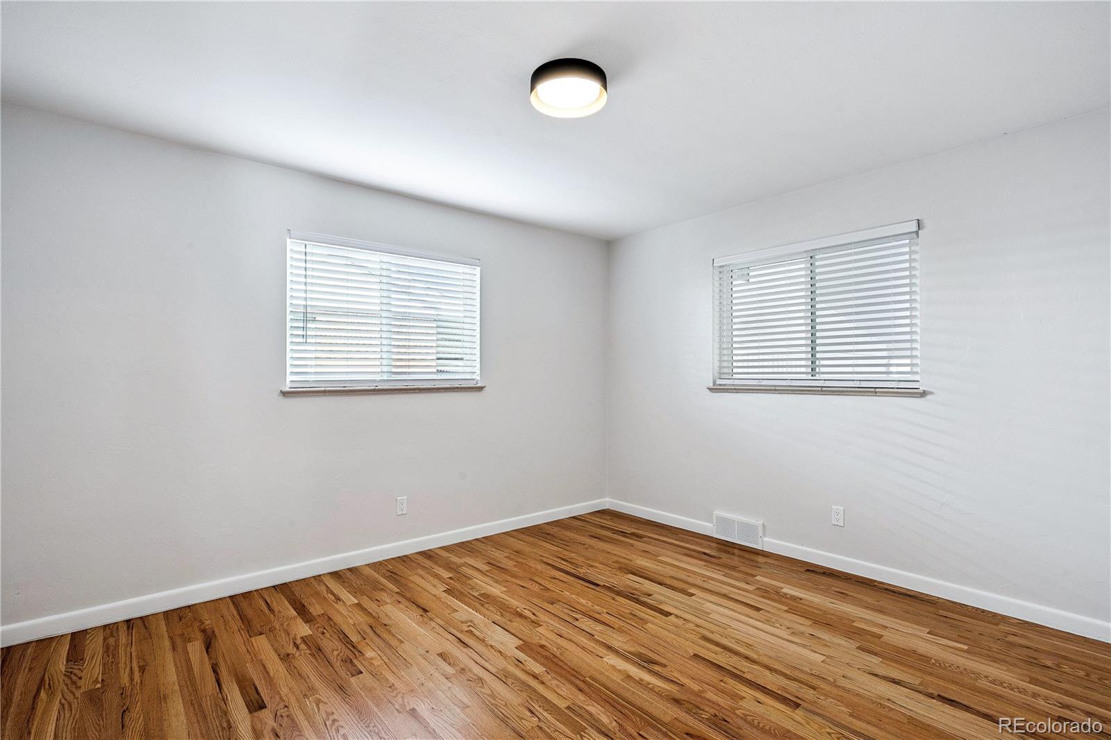 MLS Image #6 for 2040  moline street,aurora, Colorado