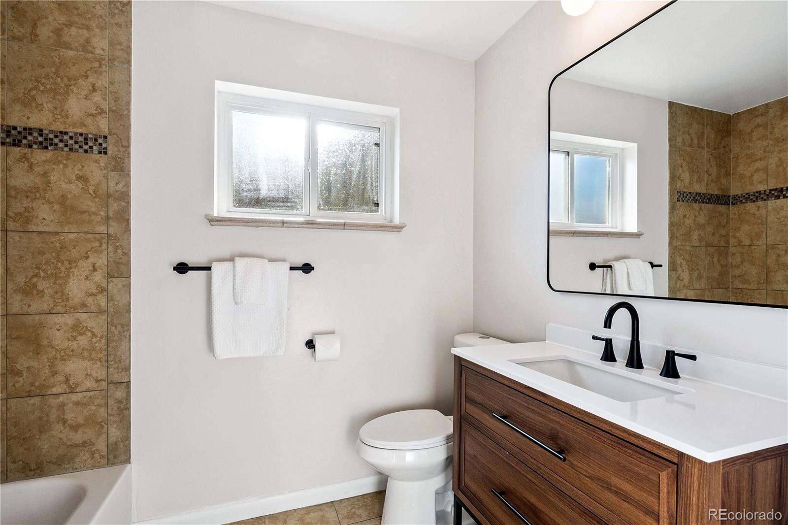MLS Image #7 for 2040  moline street,aurora, Colorado