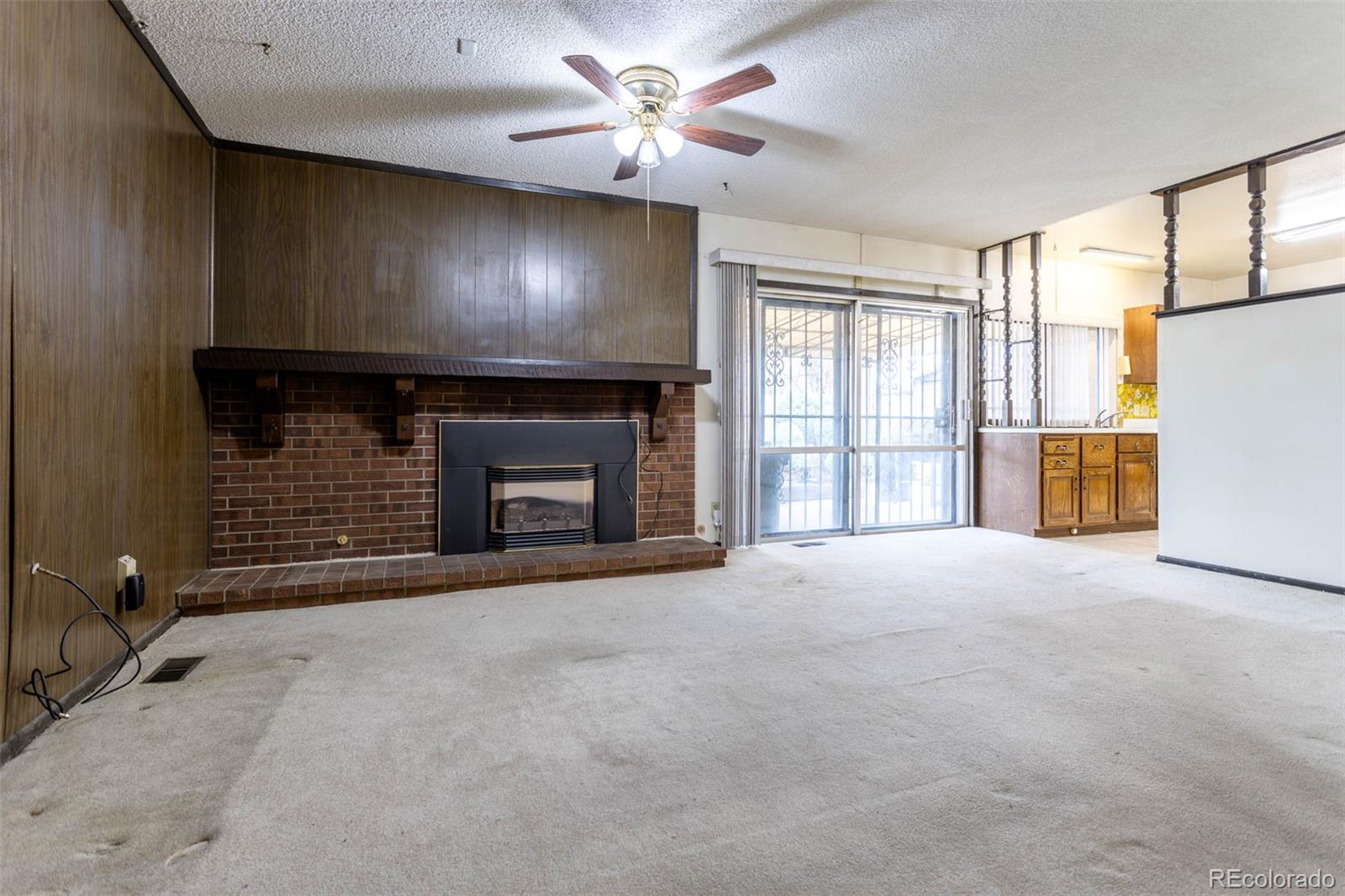 MLS Image #19 for 12305 e 54th avenue drive,denver, Colorado
