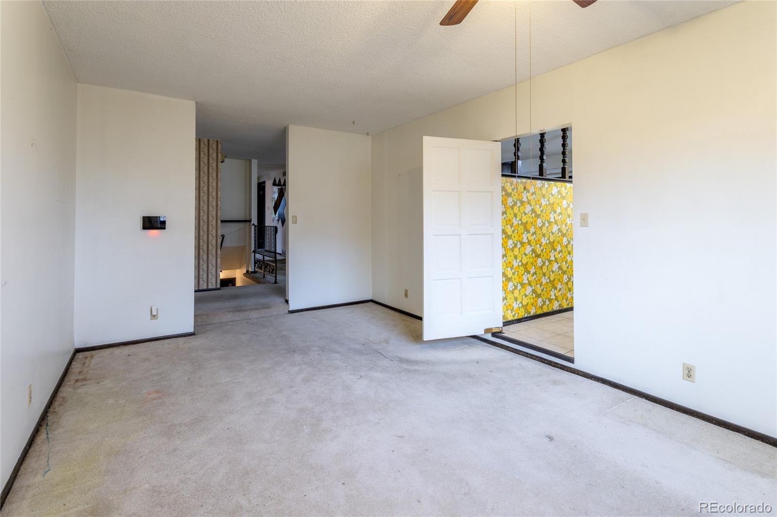 MLS Image #8 for 12305 e 54th avenue drive,denver, Colorado