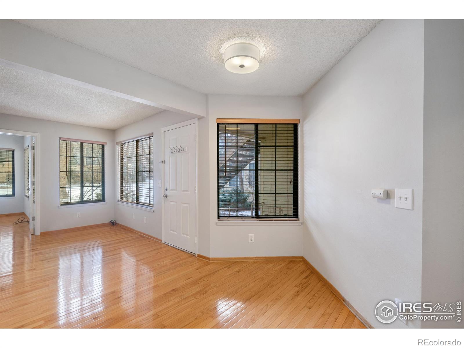 MLS Image #11 for 4862 e kentucky avenue,denver, Colorado