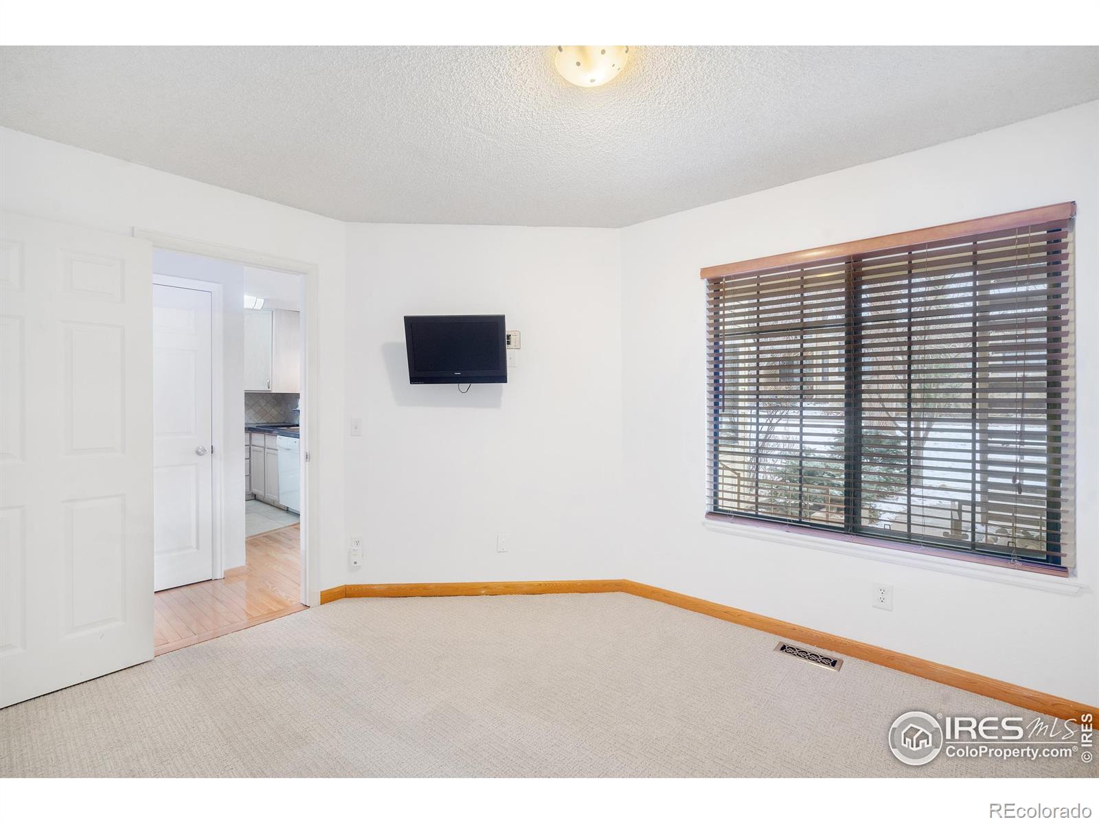 MLS Image #21 for 4862 e kentucky avenue,denver, Colorado