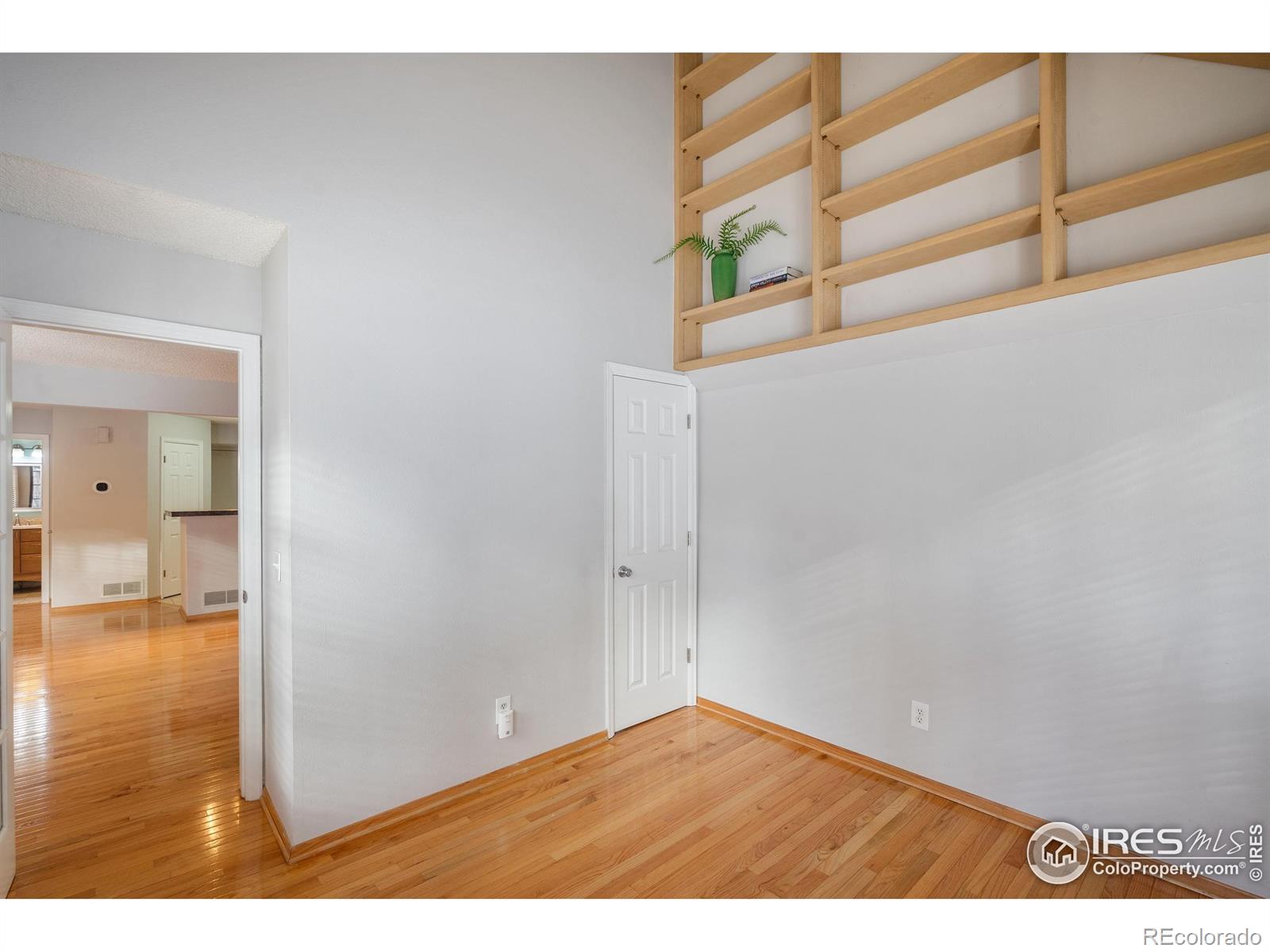 MLS Image #26 for 4862 e kentucky avenue,denver, Colorado