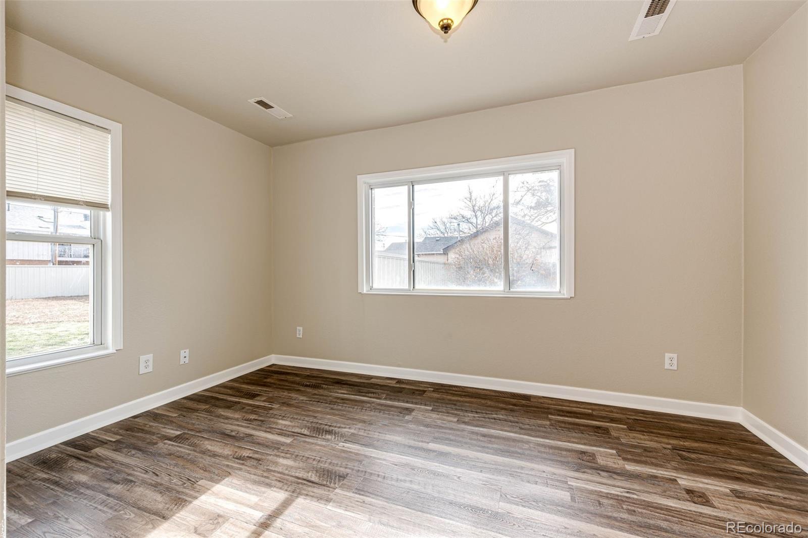 MLS Image #21 for 1548  arapahoe street,strasburg, Colorado