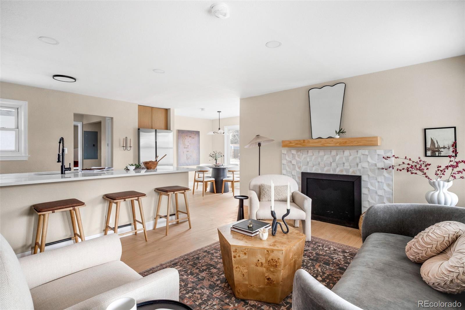 MLS Image #6 for 1900  quebec street,denver, Colorado