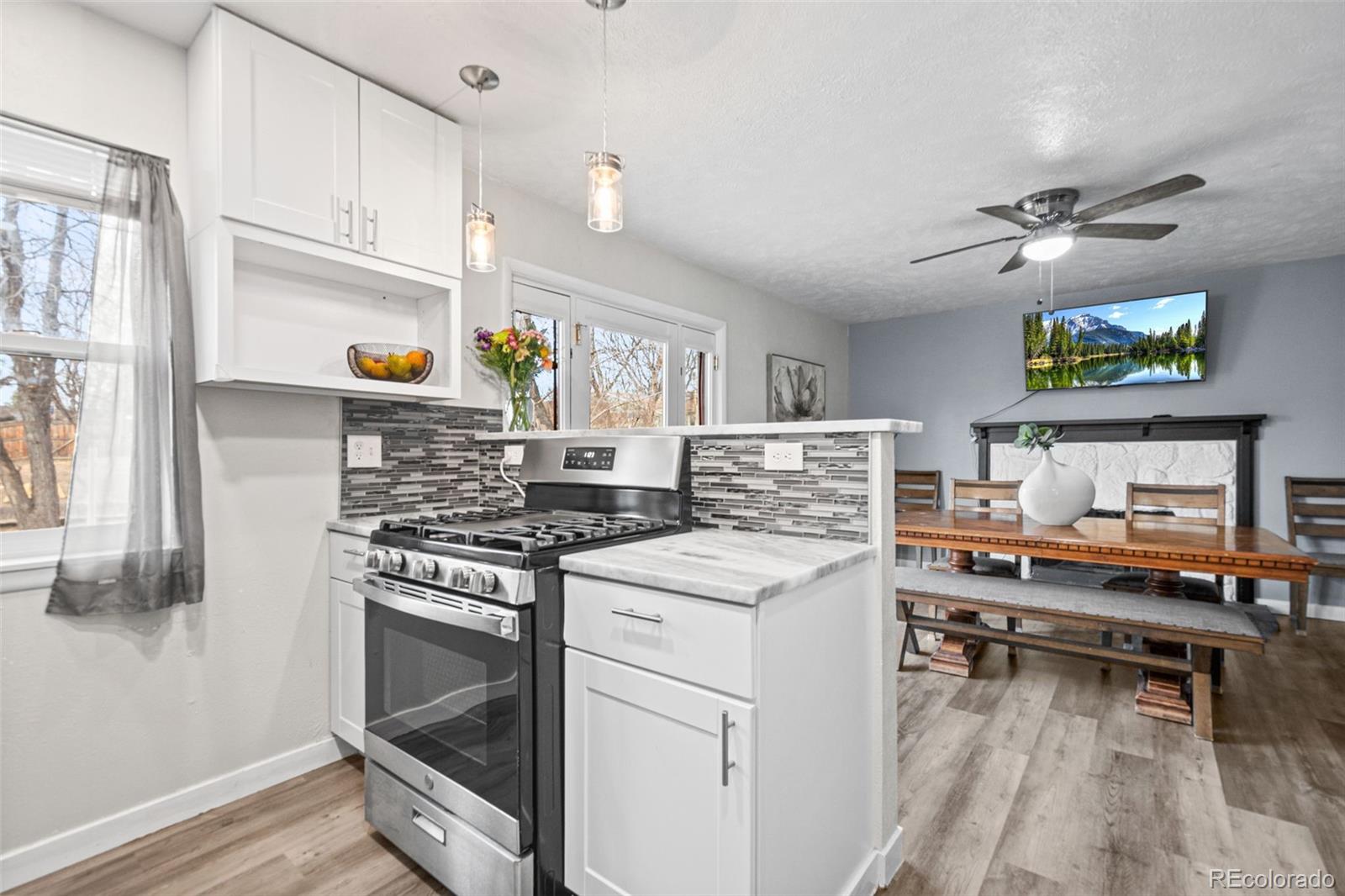 MLS Image #11 for 8777  everett court,arvada, Colorado