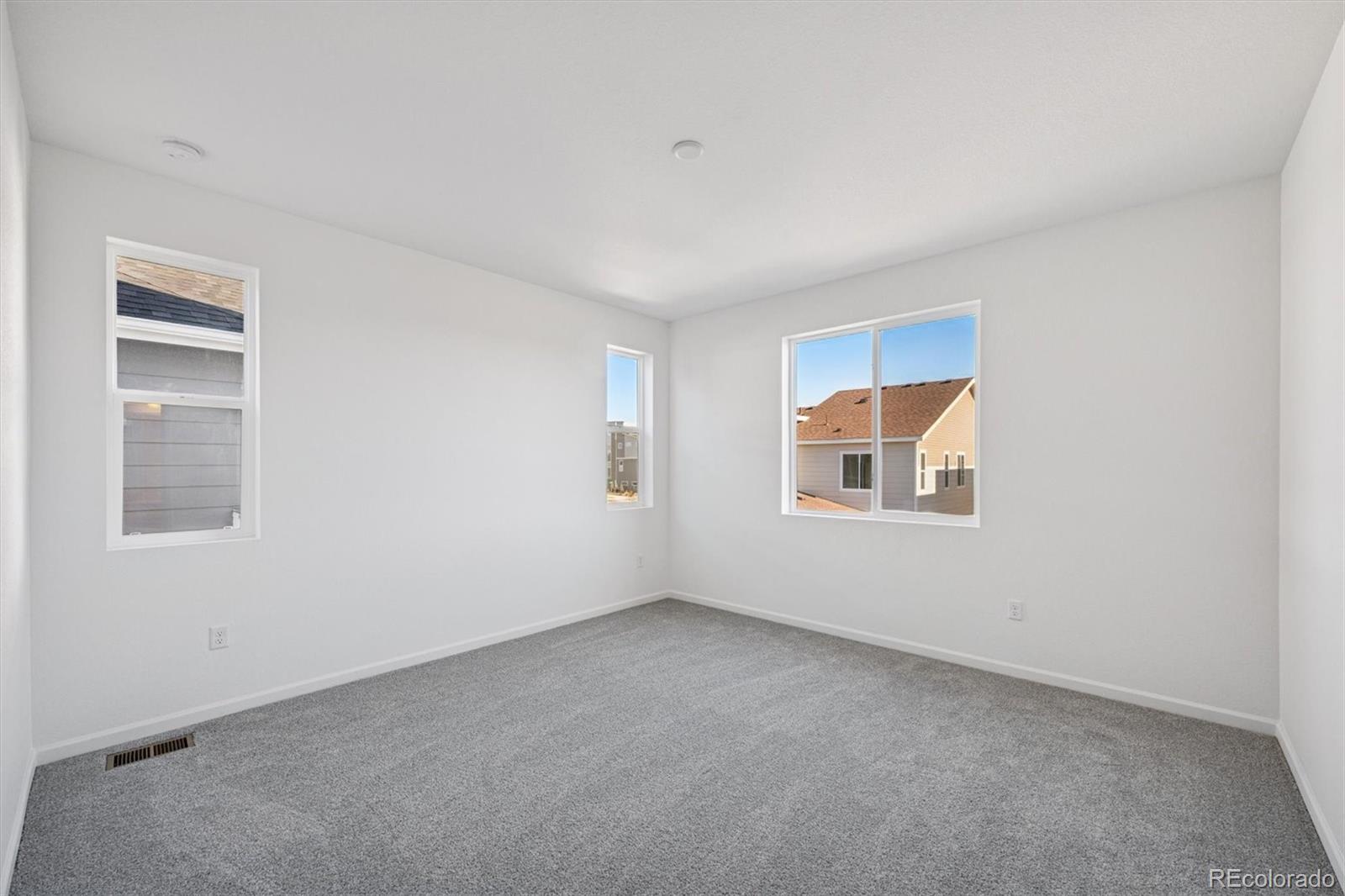 MLS Image #14 for 1334  penner drive,erie, Colorado