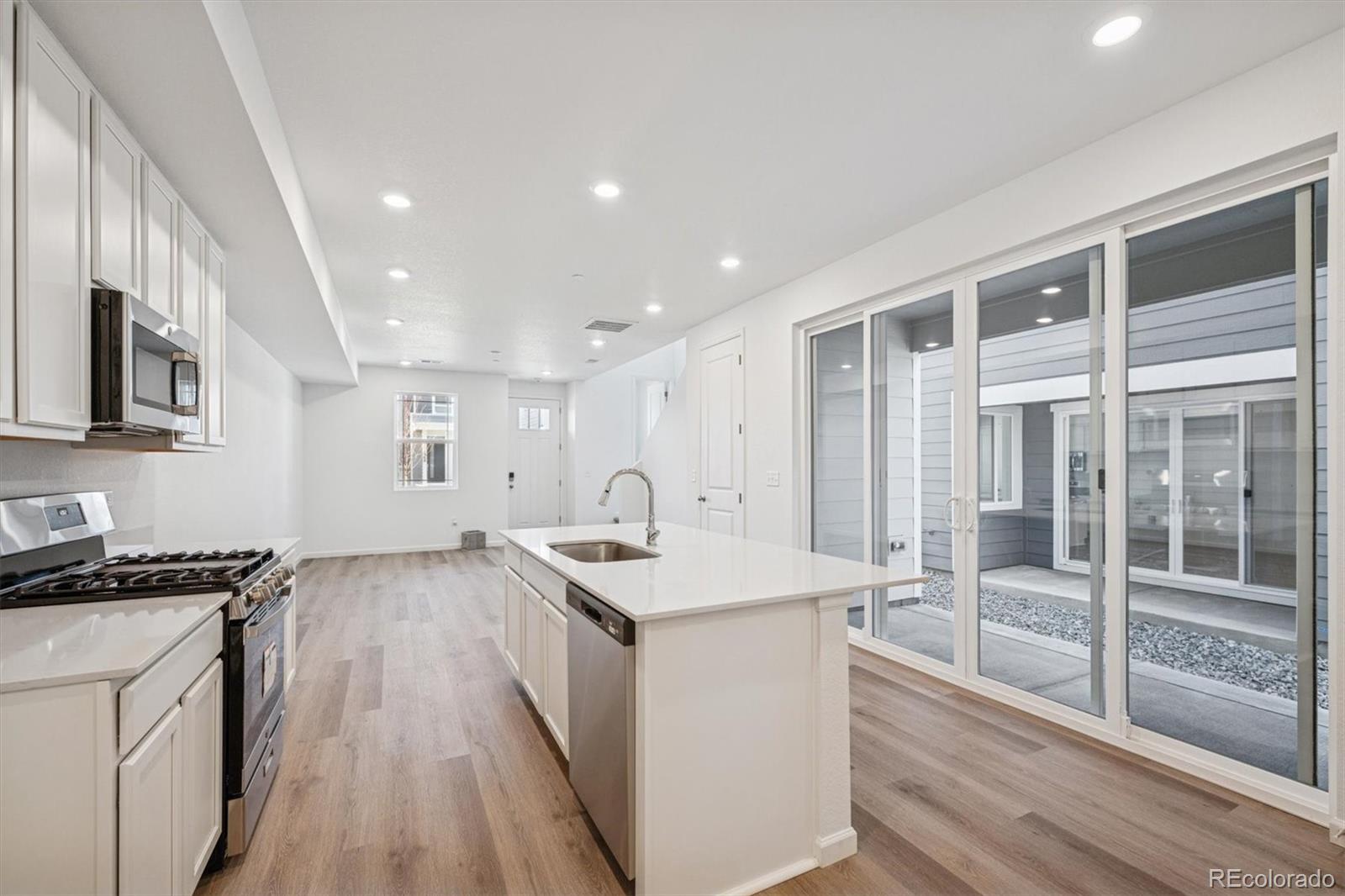 MLS Image #7 for 1334  penner drive,erie, Colorado
