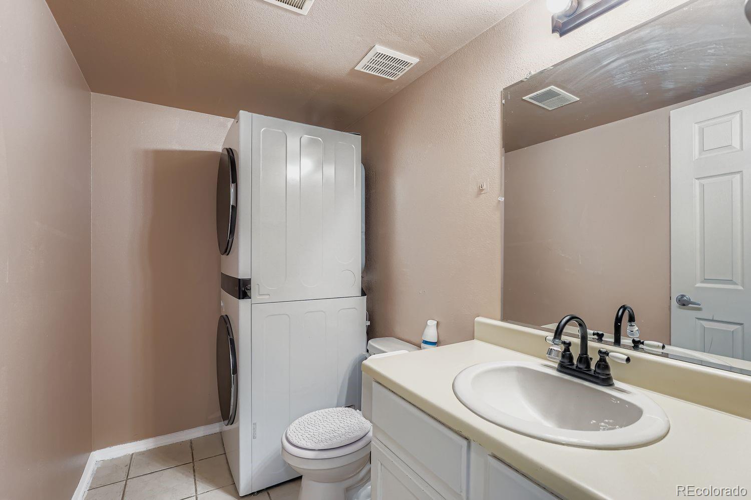 MLS Image #12 for 17365 e rice circle,aurora, Colorado