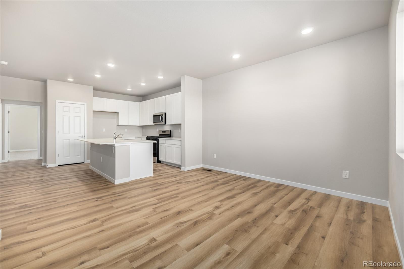 MLS Image #12 for 2909 e 103rd drive ,thornton, Colorado