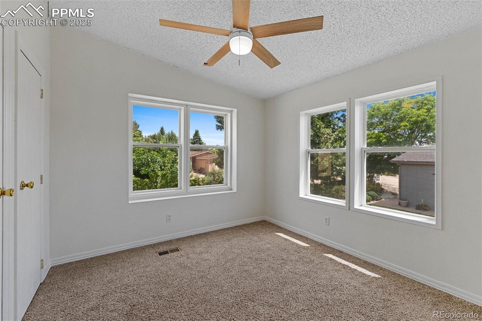 MLS Image #16 for 4006  gray fox heights,colorado springs, Colorado