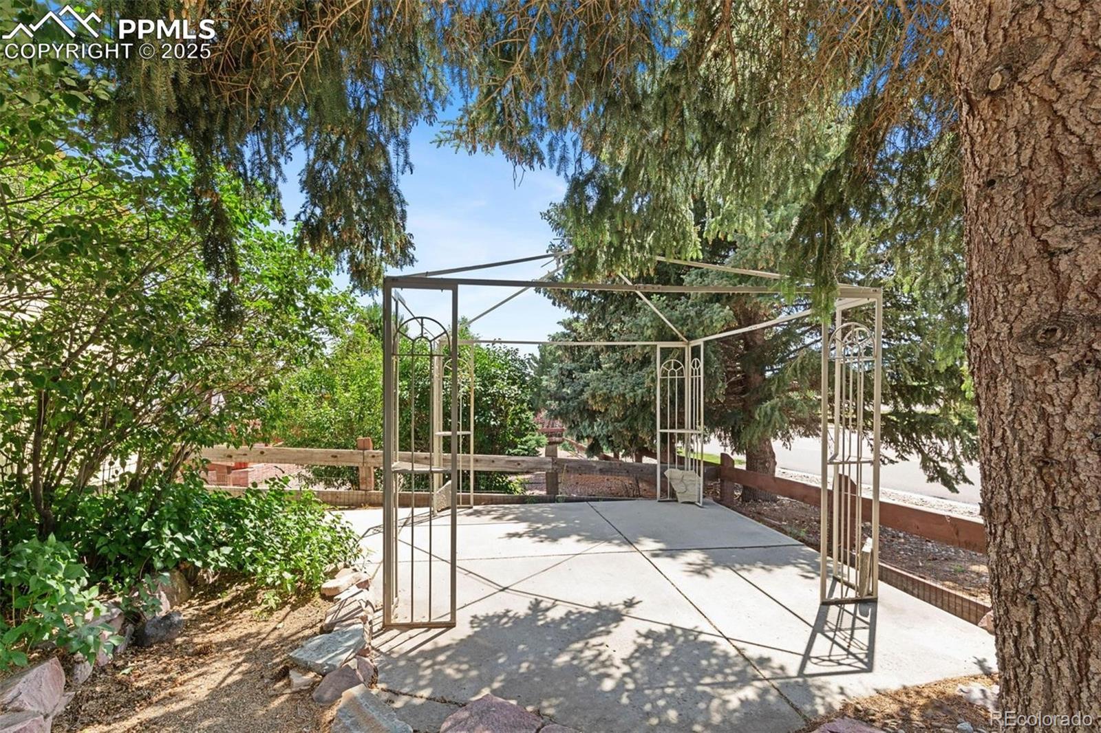 MLS Image #4 for 4006  gray fox heights,colorado springs, Colorado