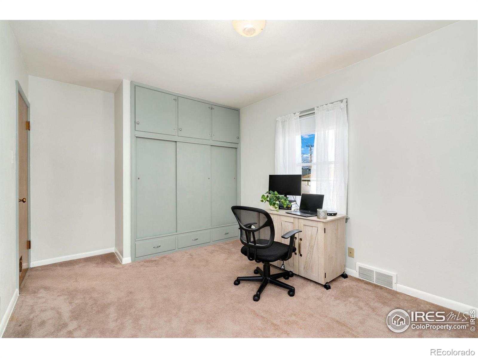 MLS Image #10 for 1927  13th street,greeley, Colorado