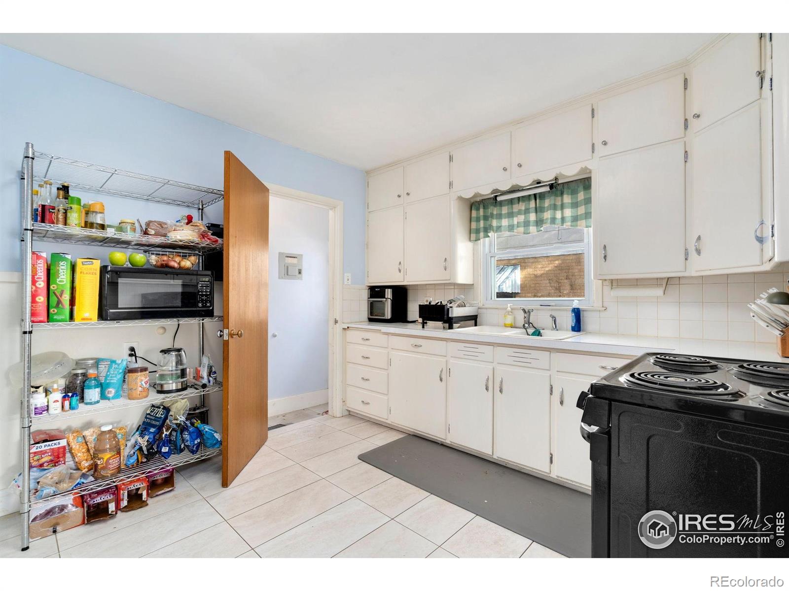MLS Image #31 for 1927  13th street,greeley, Colorado