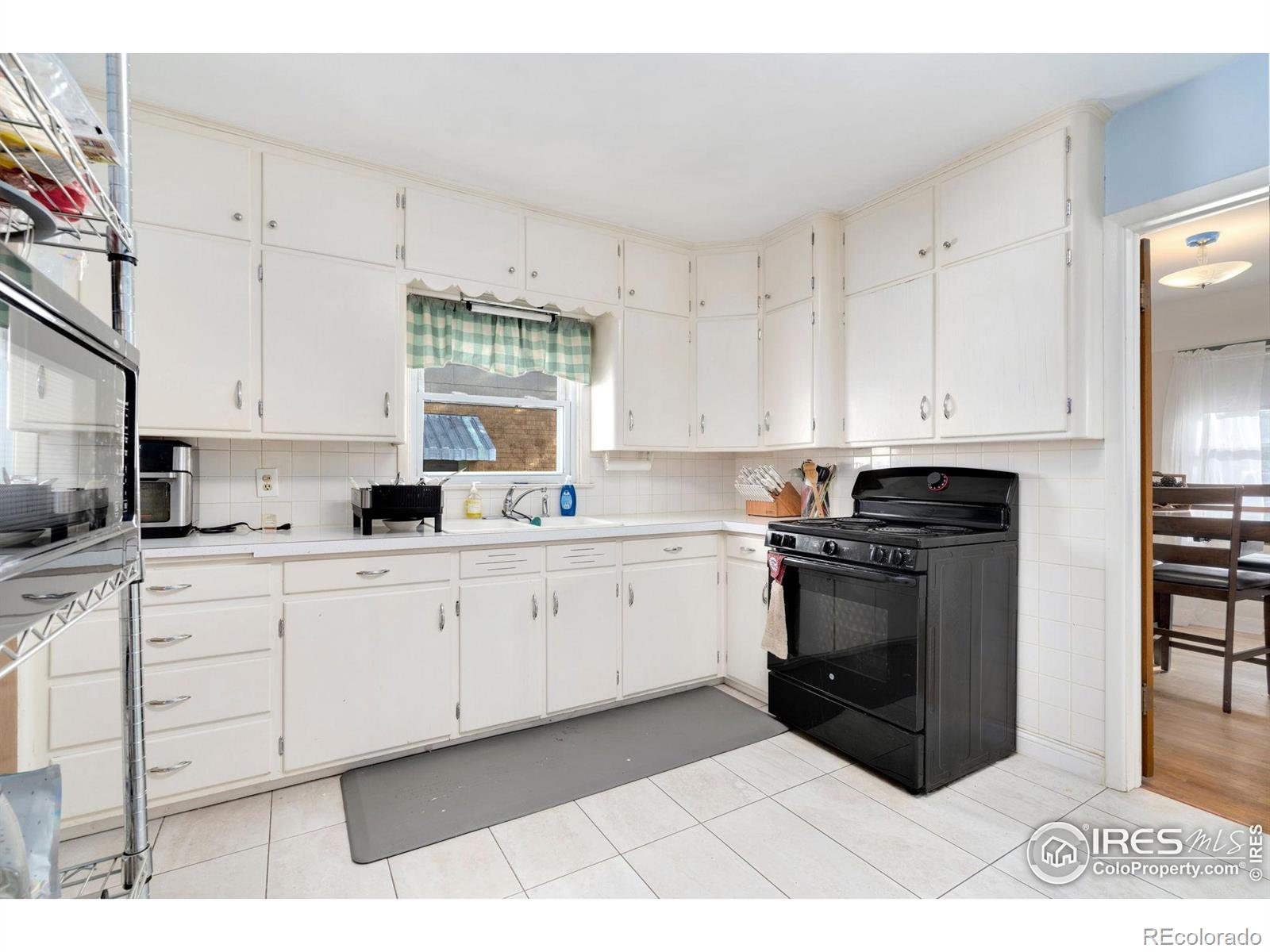 MLS Image #6 for 1927  13th street,greeley, Colorado