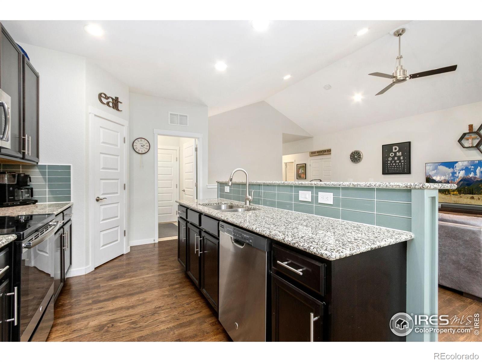 MLS Image #9 for 3068  nebula court,loveland, Colorado