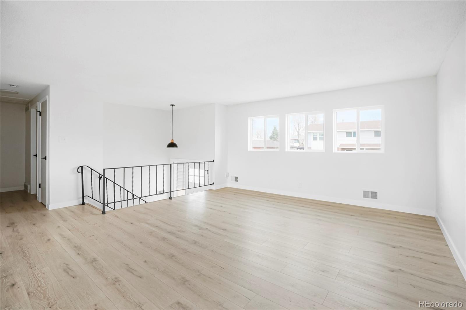 MLS Image #22 for 5043  scranton street,denver, Colorado