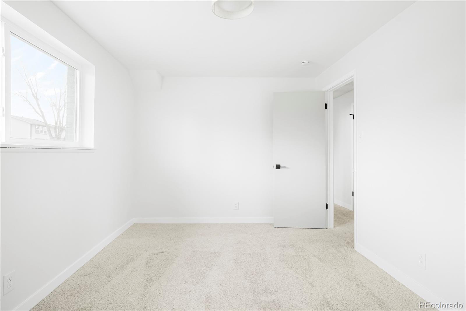 MLS Image #38 for 5043  scranton street,denver, Colorado