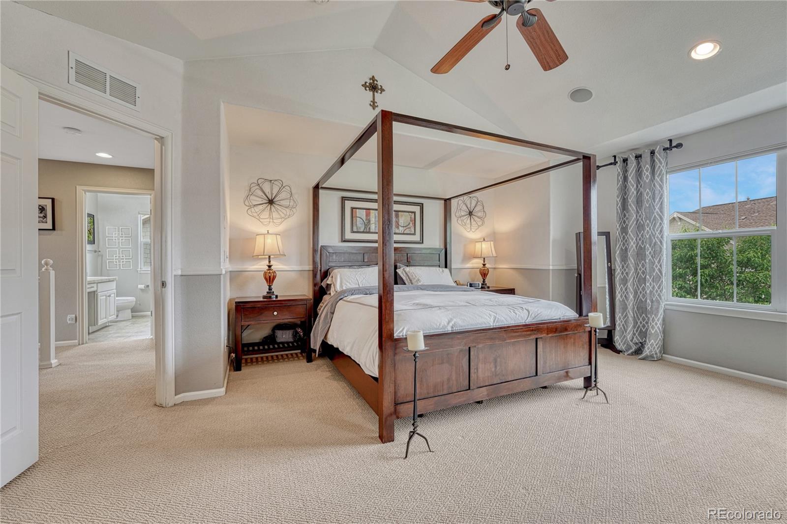 MLS Image #19 for 5625 s buchanan street,aurora, Colorado