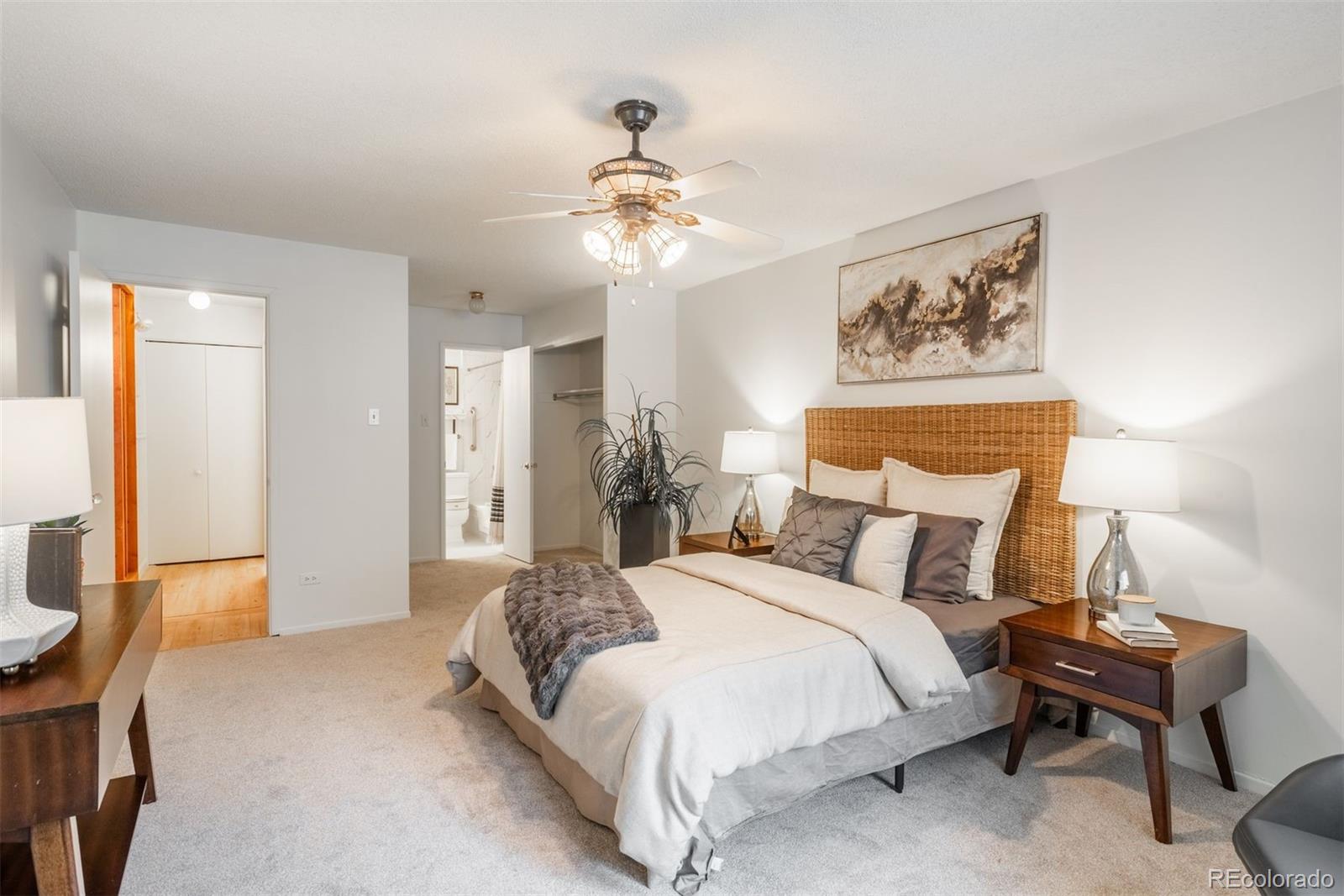 MLS Image #11 for 715 s alton way 6a,denver, Colorado