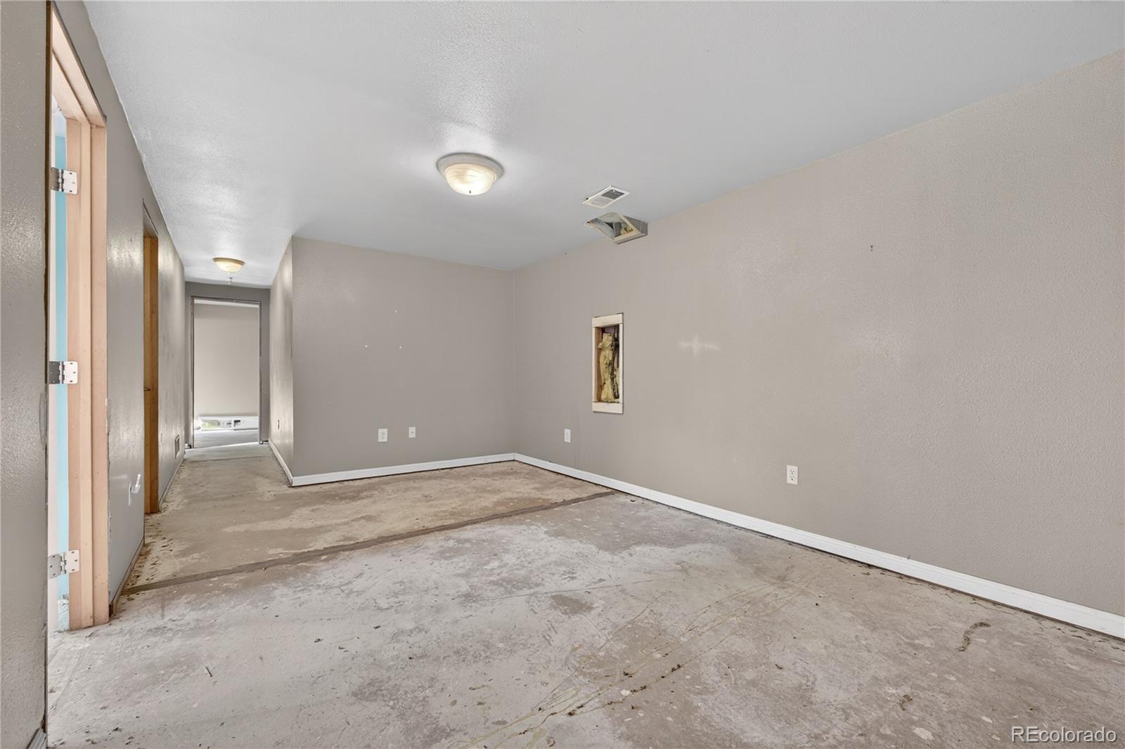 MLS Image #16 for 3700 e 89th avenue,thornton, Colorado