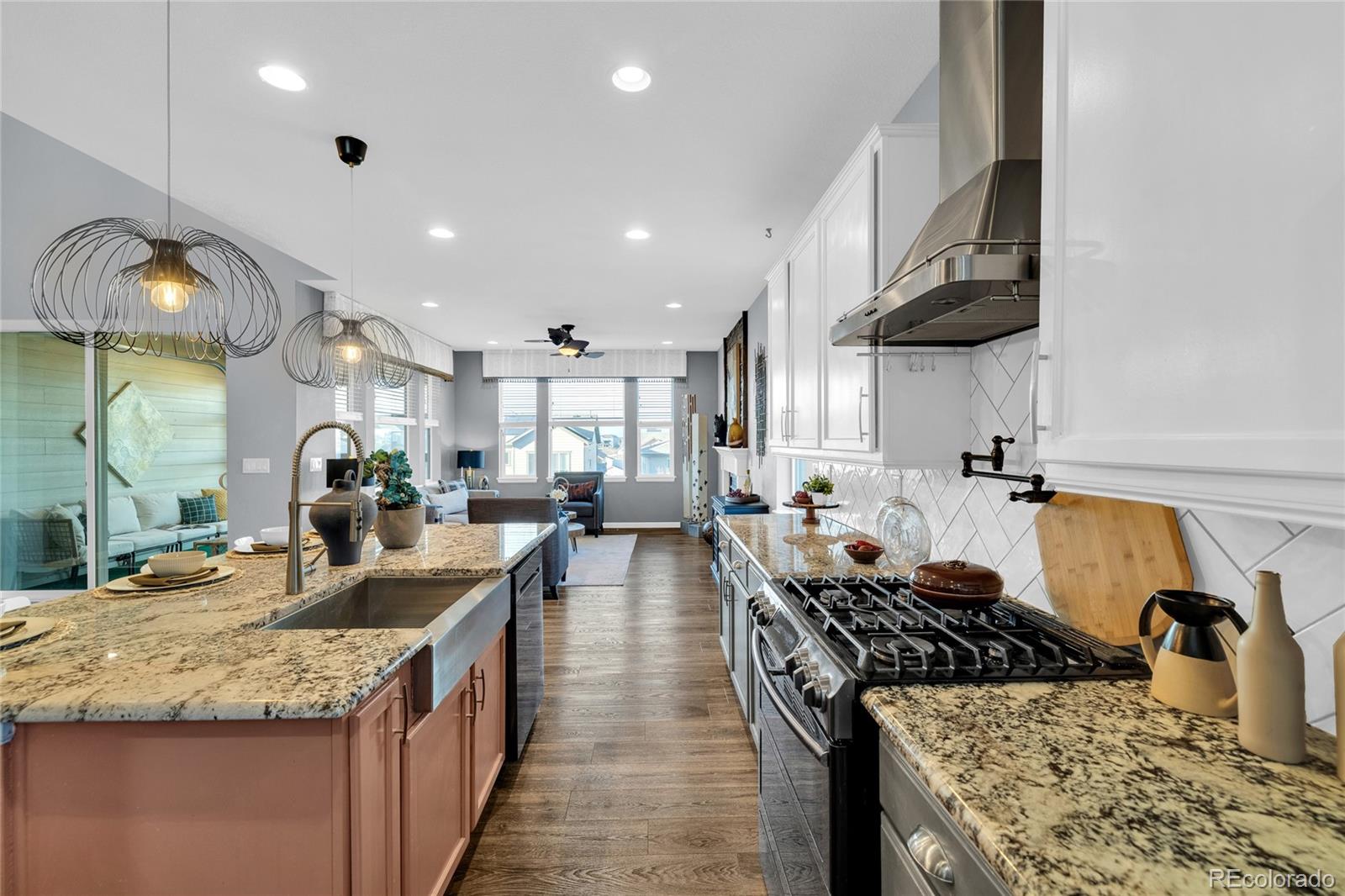 MLS Image #7 for 18639 w 92nd drive,arvada, Colorado