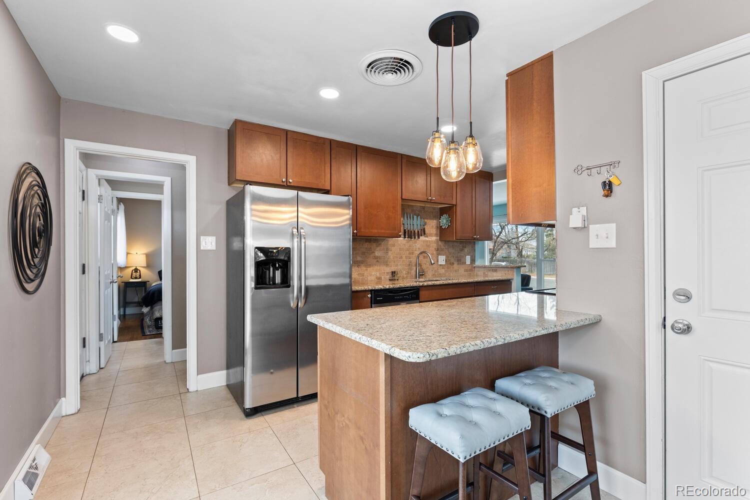 MLS Image #10 for 236  lima street,aurora, Colorado