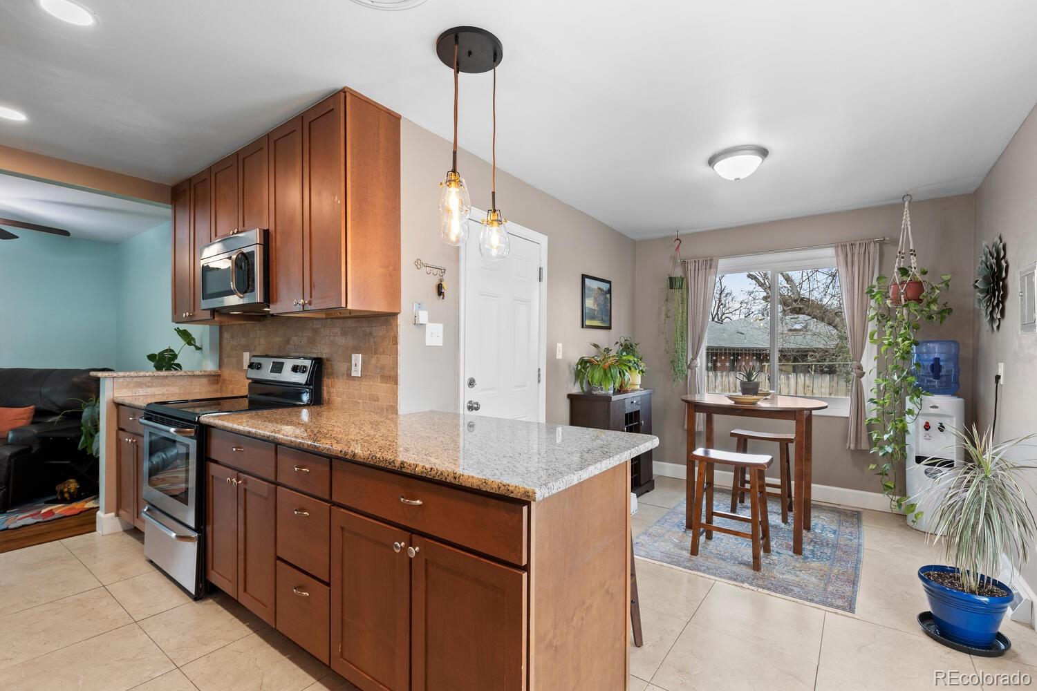 MLS Image #11 for 236  lima street,aurora, Colorado