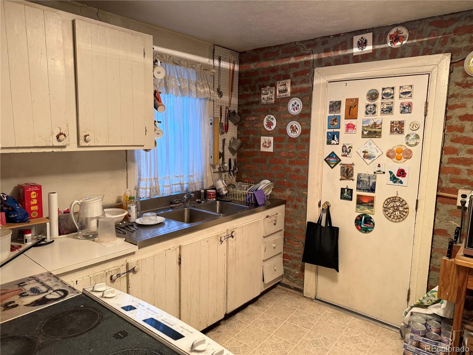 MLS Image #11 for 449 n corona street,denver, Colorado