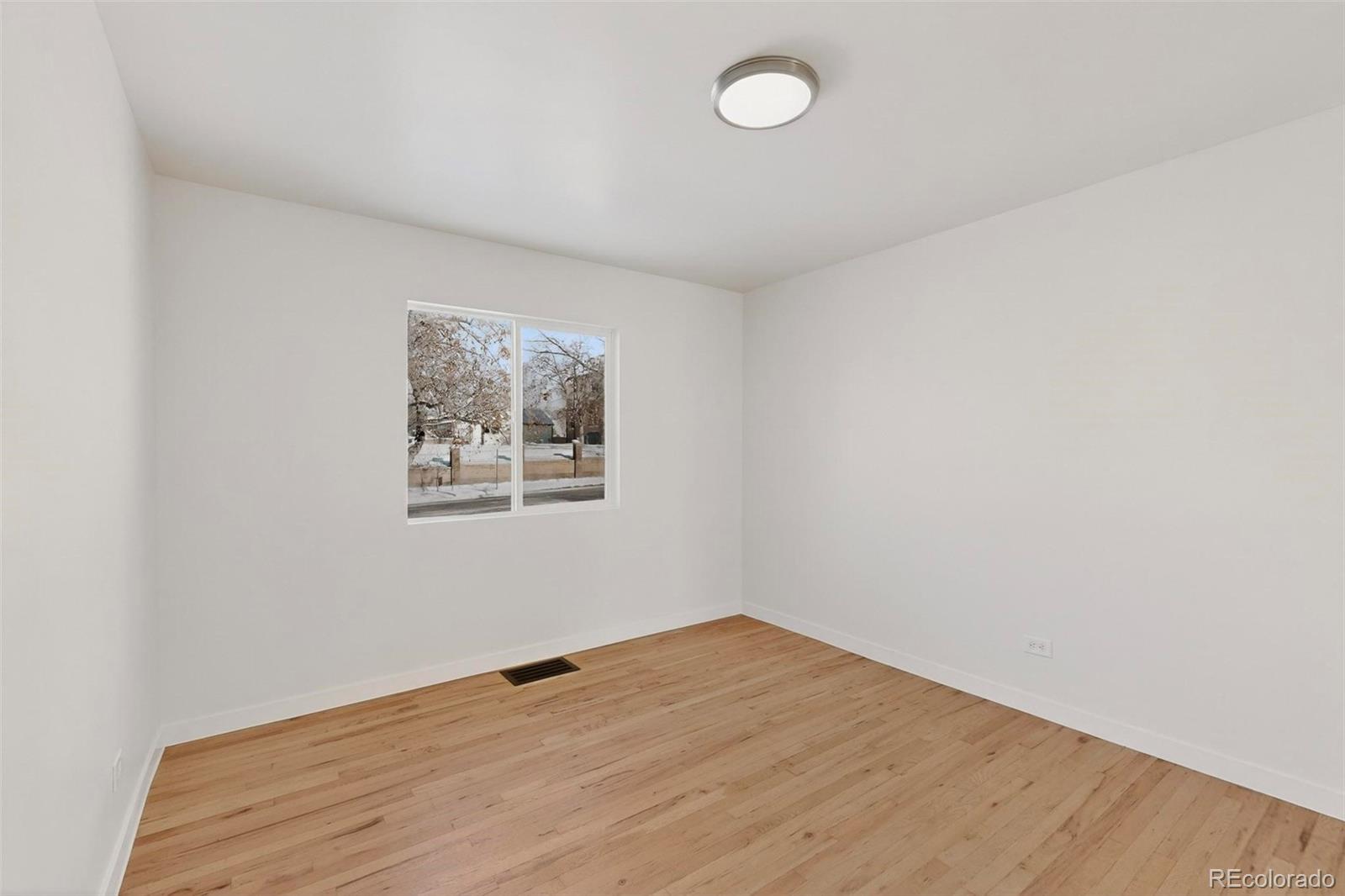 MLS Image #11 for 5040 w 33rd avenue ,denver, Colorado