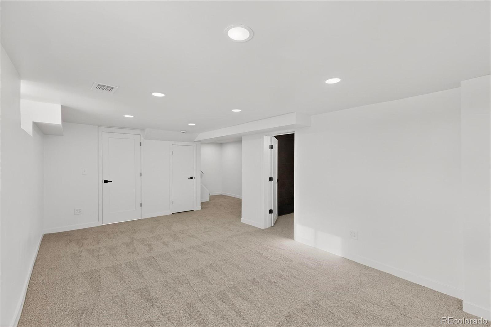 MLS Image #12 for 5040 w 33rd avenue ,denver, Colorado