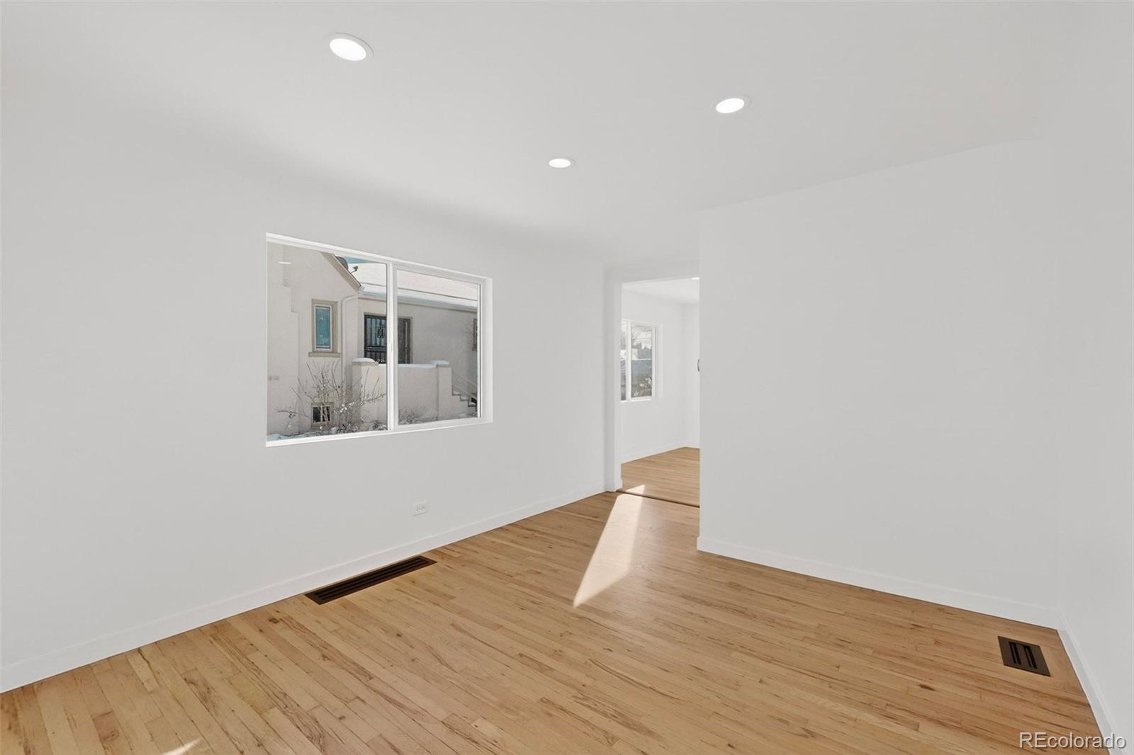 MLS Image #6 for 5040 w 33rd avenue ,denver, Colorado