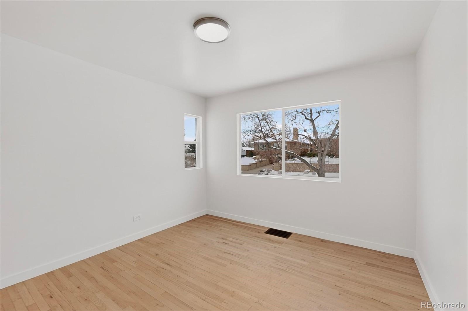 MLS Image #12 for 5050 w 33rd avenue ,denver, Colorado